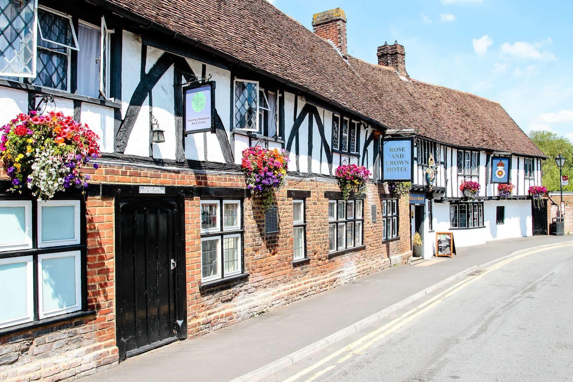 The Legacy Rose & Crown Hotel Salisbury Bagian luar foto